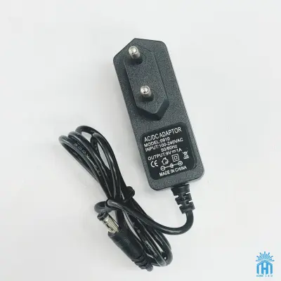 آداپتور 9 ولت 1 آمپر